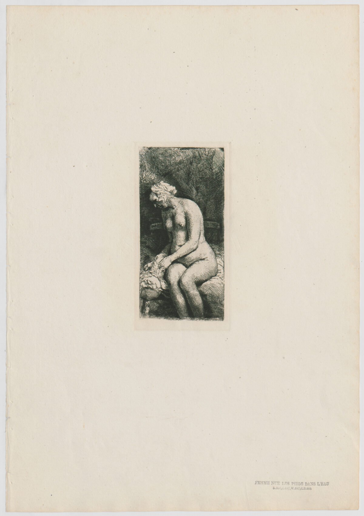 <span class="numbwork">0174</span > <span class="bullwork">•</span >  Mujer desnuda bañando sus pies en un arroyo - Image 2