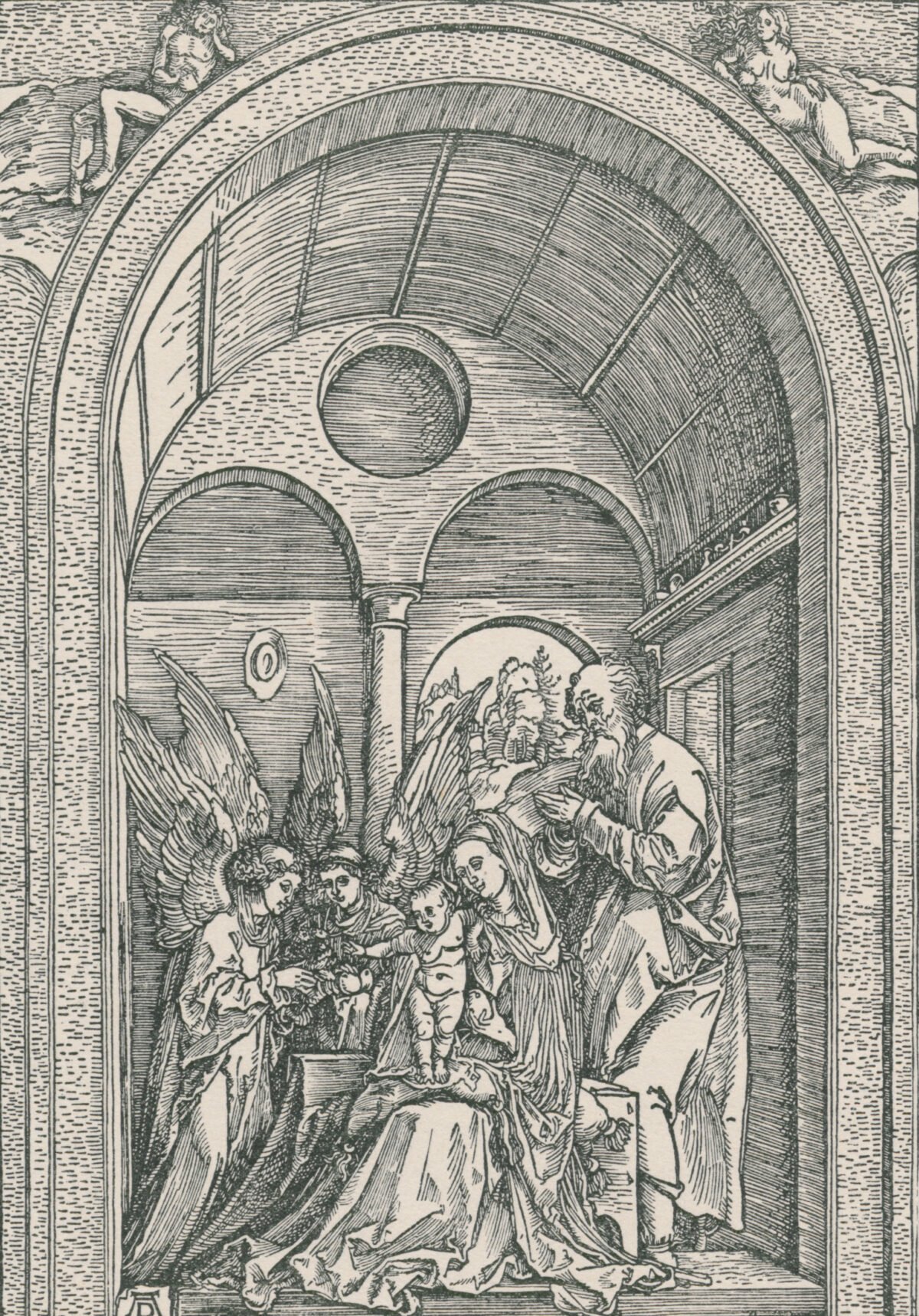 <span class="numbwork">0398</span > <span class="bullwork">•</span > La Sagrada Familia con dos ángeles en el pórtico
