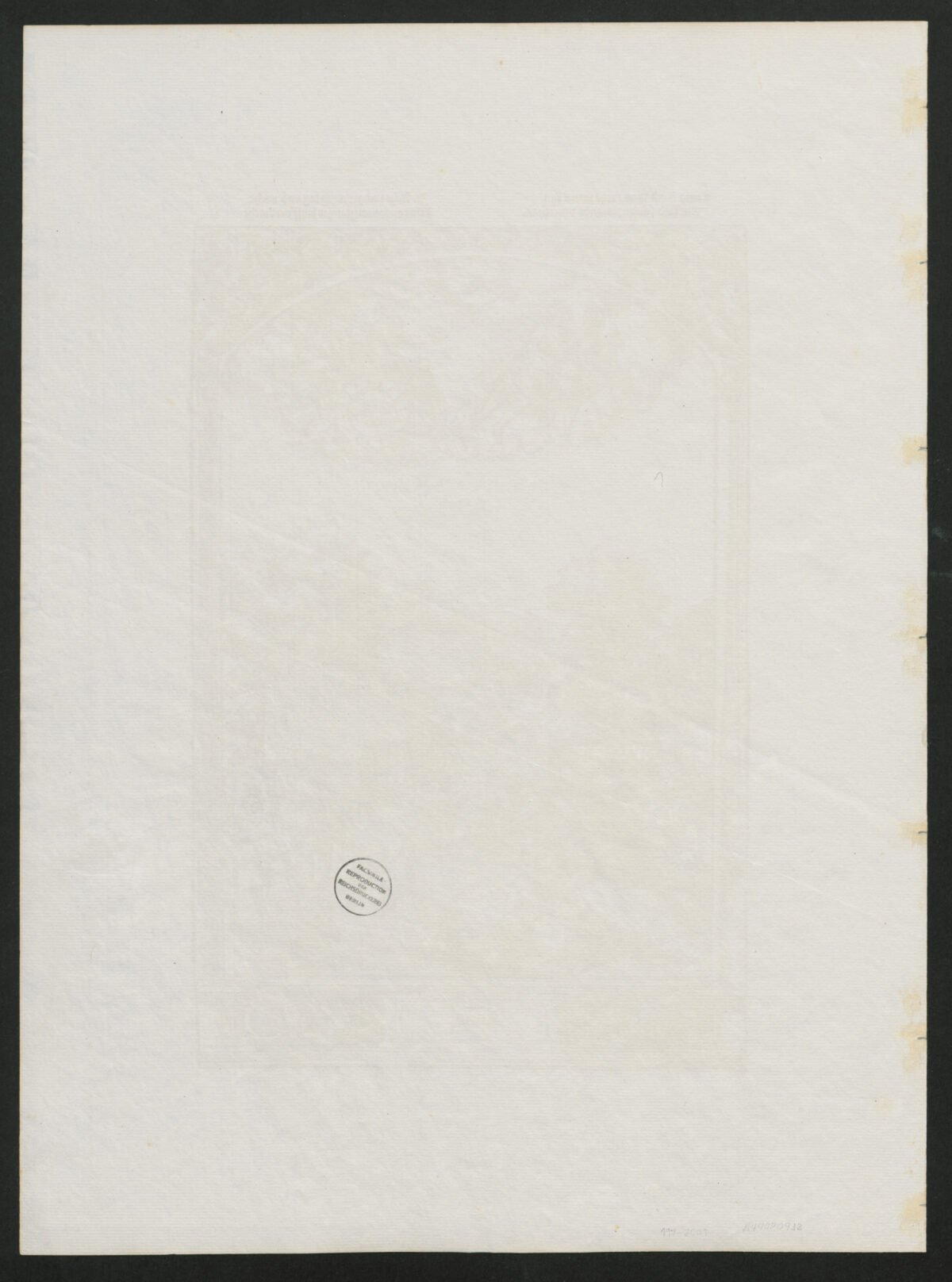 <span class="numbwork">0912</span > <span class="bullwork">•</span > Luna - Image 3