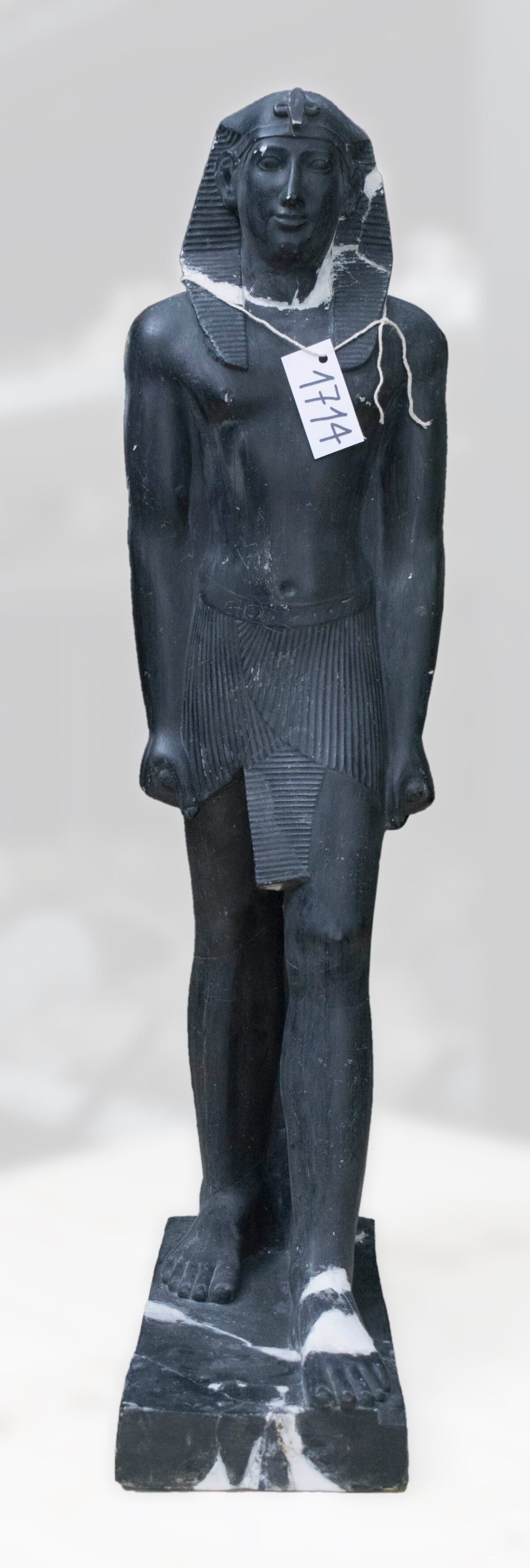 <span class="numbwork">1714</span > <span class="bullwork">•</span > Cuerpo humano