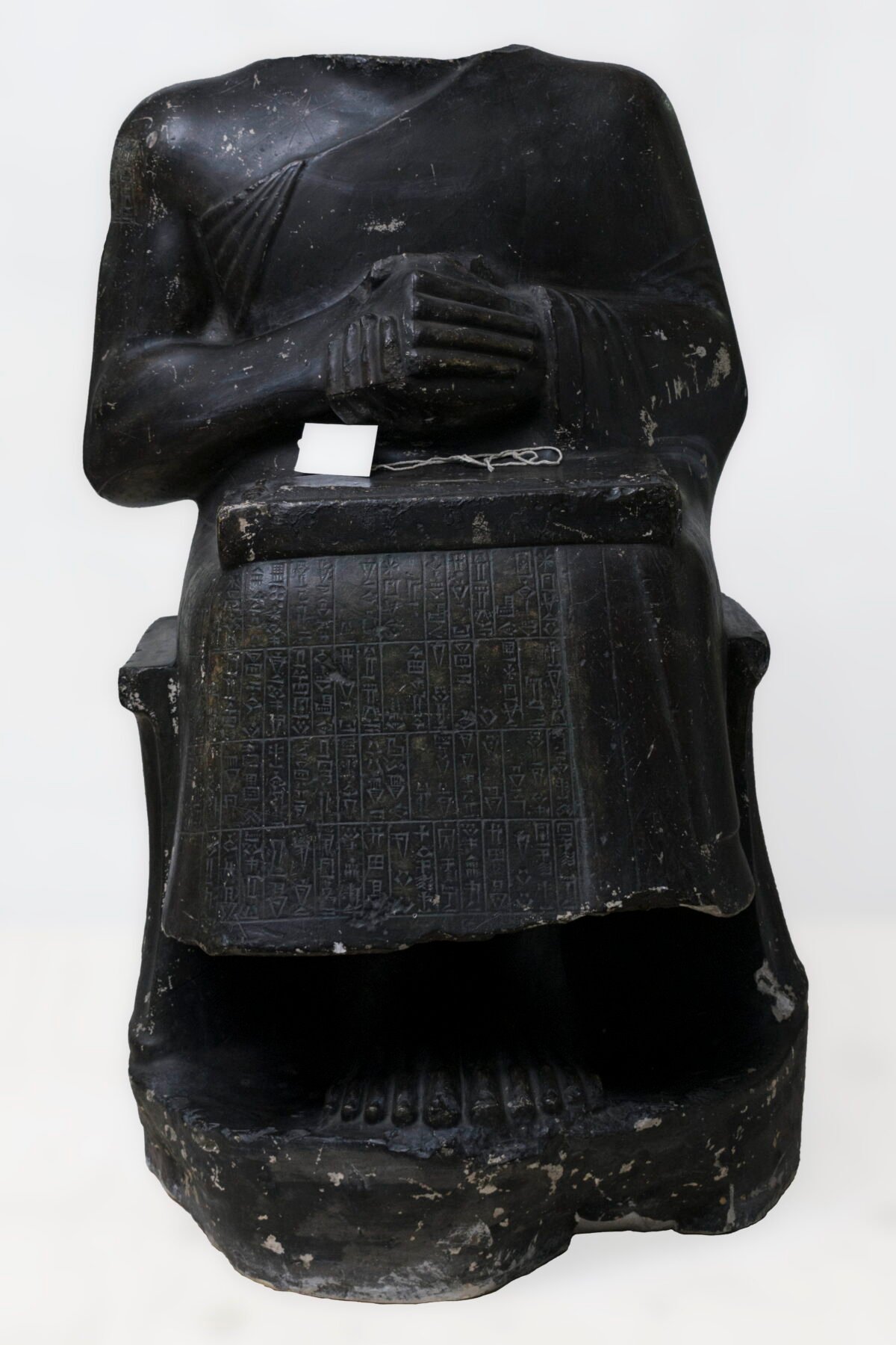 <span class="numbwork">1715</span > <span class="bullwork">•</span > Gudea de Lagash (El arquitecto)