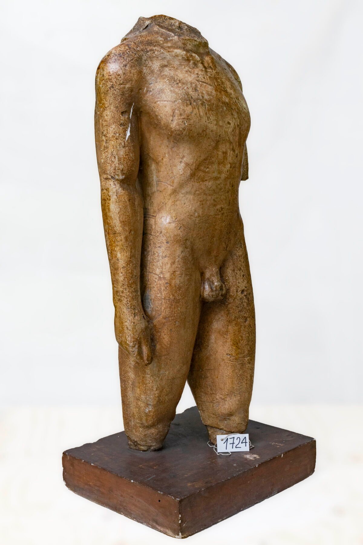 <span class="numbwork">1724</span > <span class="bullwork">•</span > Kuros (Kouros) - Image 2