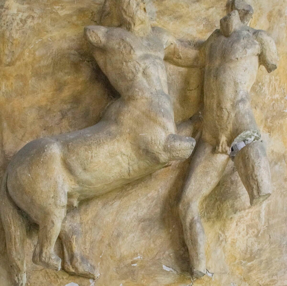 <span class="numbwork">1761</span > <span class="bullwork">•</span > Centauro y torso de un hombre