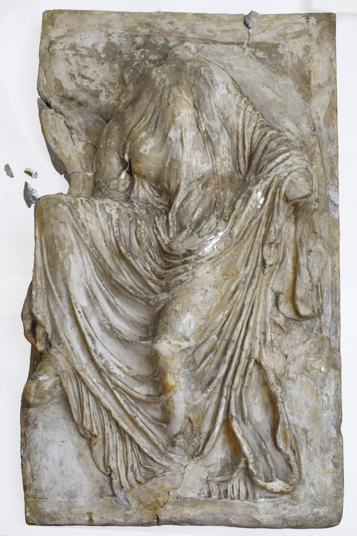<span class="numbwork">1768</span > <span class="bullwork">•</span > La Victoria desatándose la sandalia - Image 2