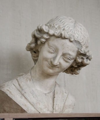 <span class="numbwork">1841</span > <span class="bullwork">•</span > Ángel llamado "La sonrisa de Reims"