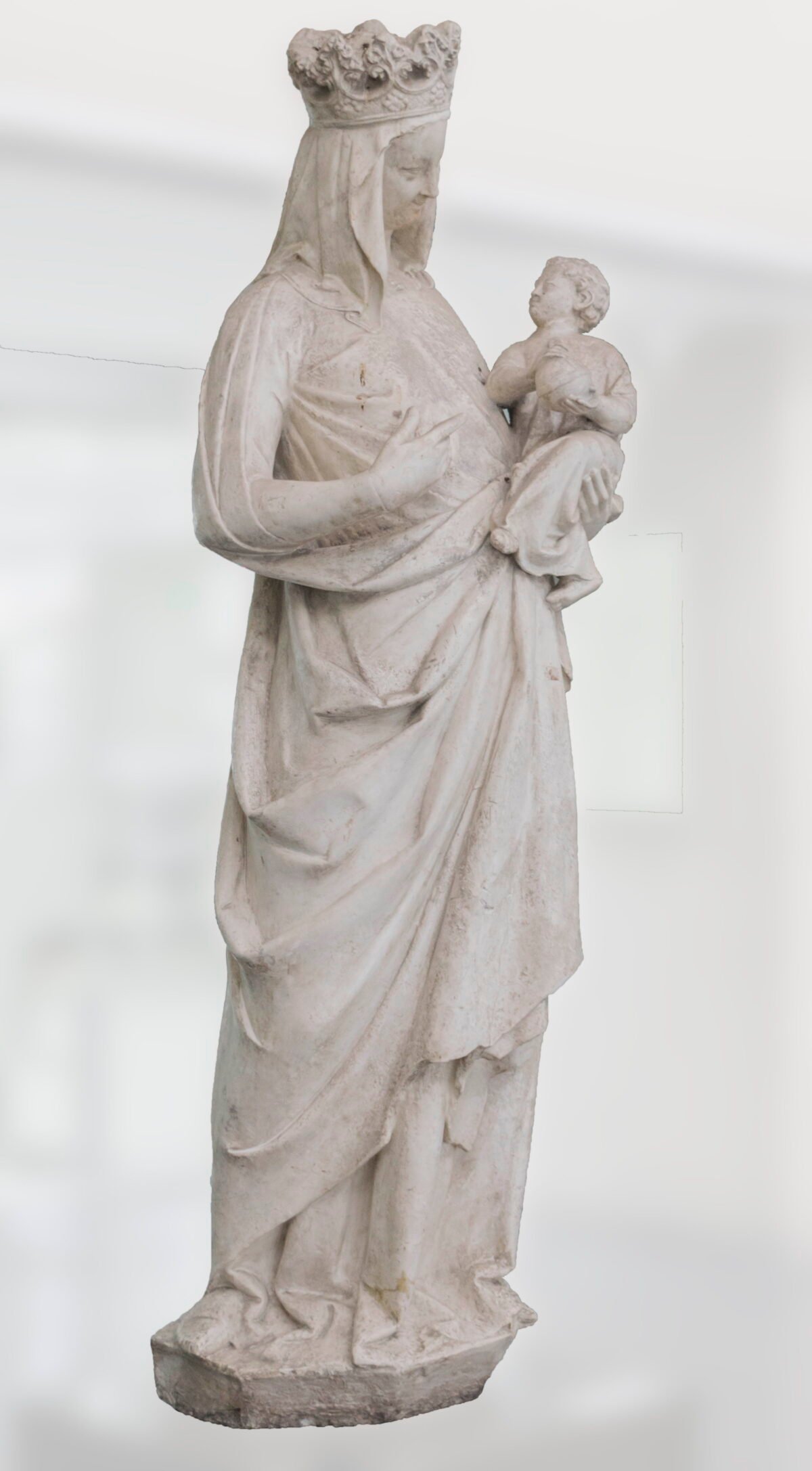 <span class="numbwork">1852</span > <span class="bullwork">•</span > La Virgen dorada - Image 3