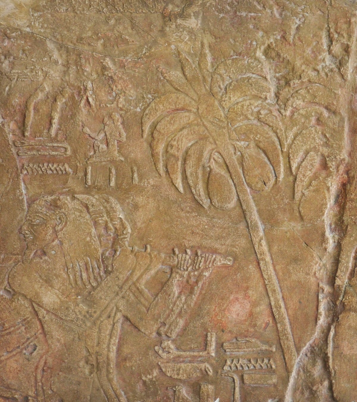 <span class="numbwork">1689</span > <span class="bullwork">•</span > Soldados de Hatshepsut transportando los tesoros de Punt