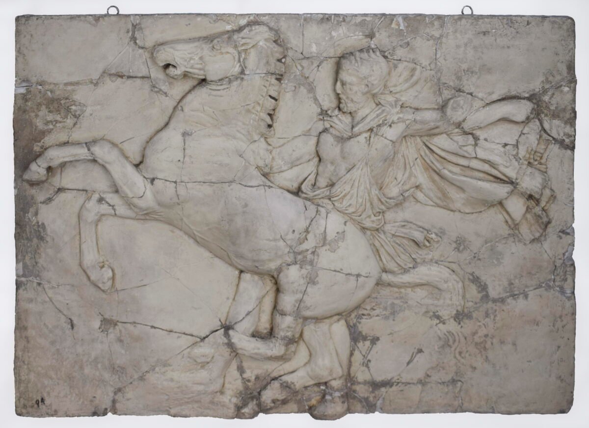 <span class="numbwork">2290</span > <span class="bullwork">•</span > Jinete al galope - Image 2